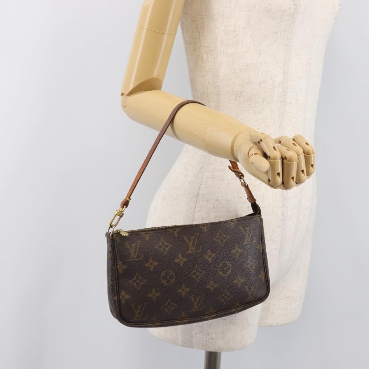 LOUIS VUITTON Monogram Pochette Accessoires Pouch M51980 LV Auth 200720A