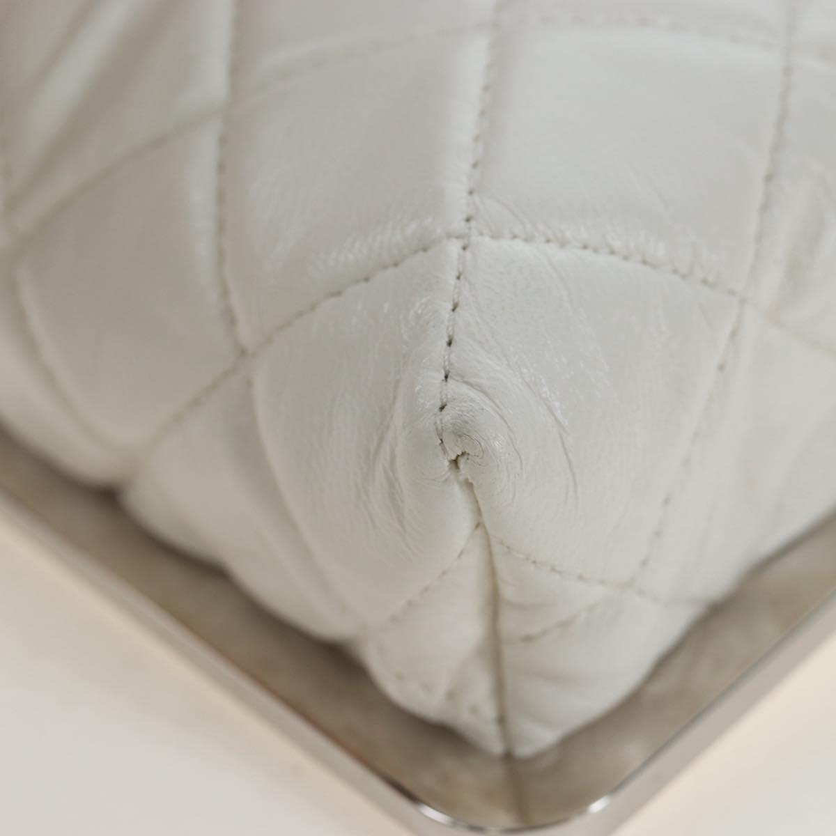 CHANEL Matelasse Chain Shoulder Bag Lamb Skin White Silver CC Auth 200768M