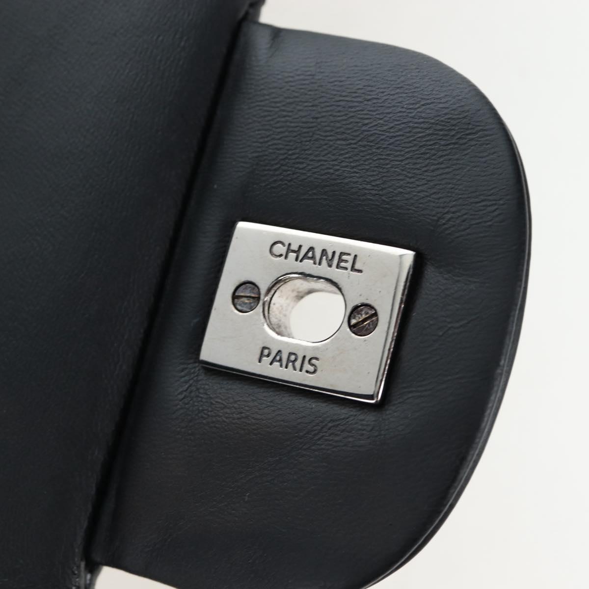 CHANEL Big Matelasse 30 Chain Bag Patent leather Black Silver CC Auth 200779M