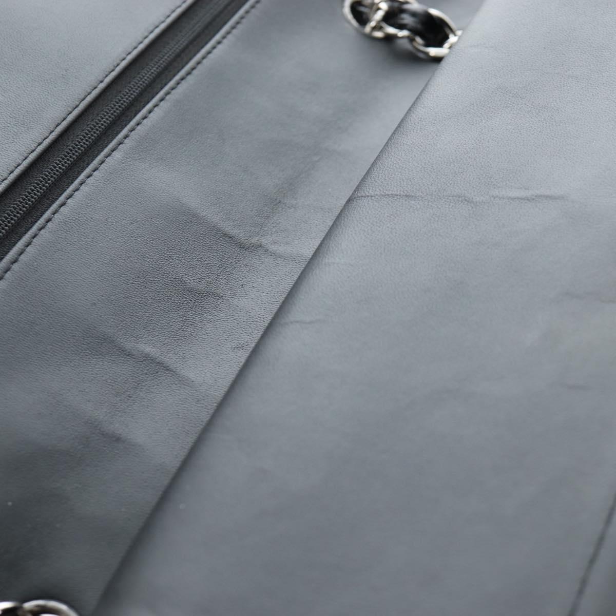 CHANEL Big Matelasse 30 Chain Bag Patent leather Black Silver CC Auth 200779M