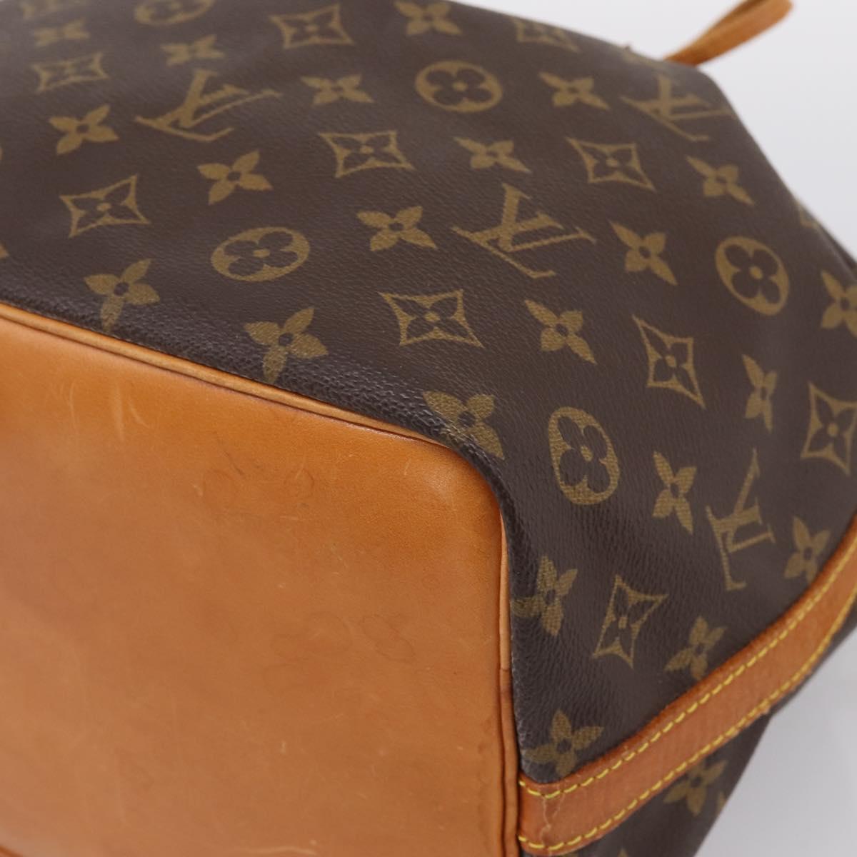 LOUIS VUITTON Monogram Petit Noe Shoulder Bag M42226 LV Auth 200813