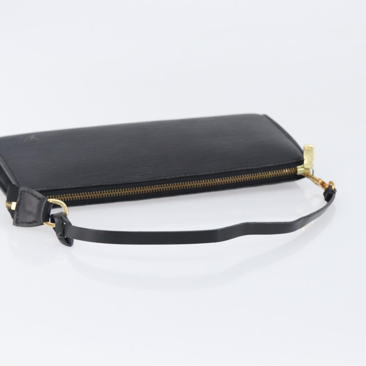 LOUIS VUITTON Epi Pochette Accessoires Pouch Black M52982 LV Auth 200836V