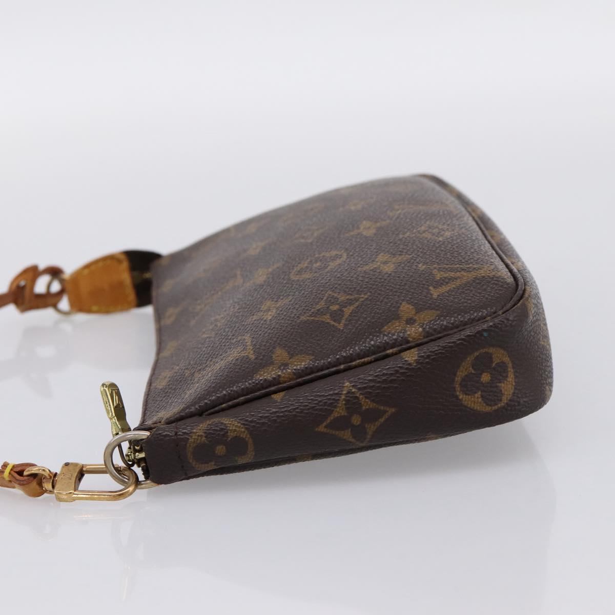LOUIS VUITTON Monogram Pochette Accessoires Pouch M51980 LV Auth 200837