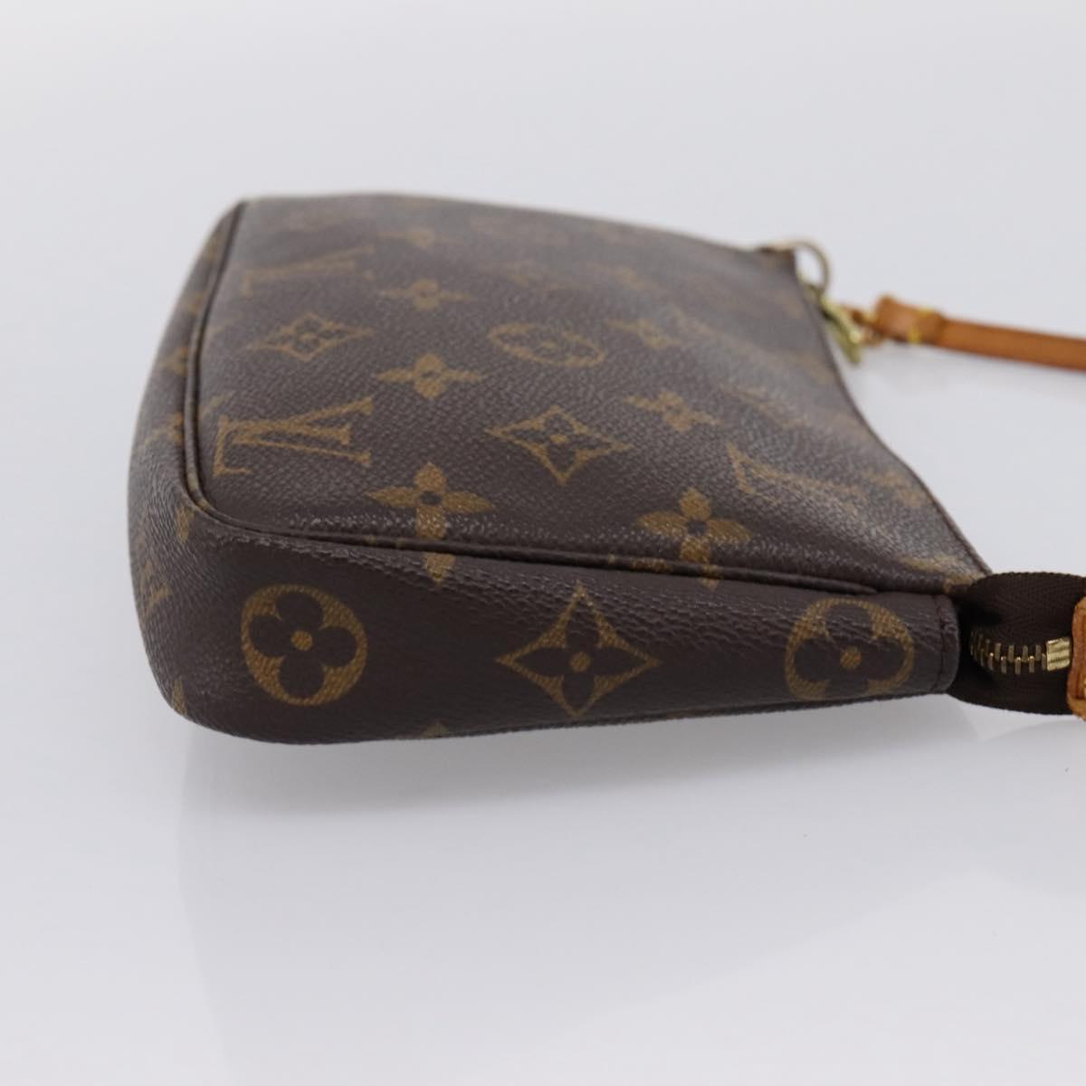 LOUIS VUITTON Monogram Pochette Accessoires Pouch M51980 LV Auth 200837