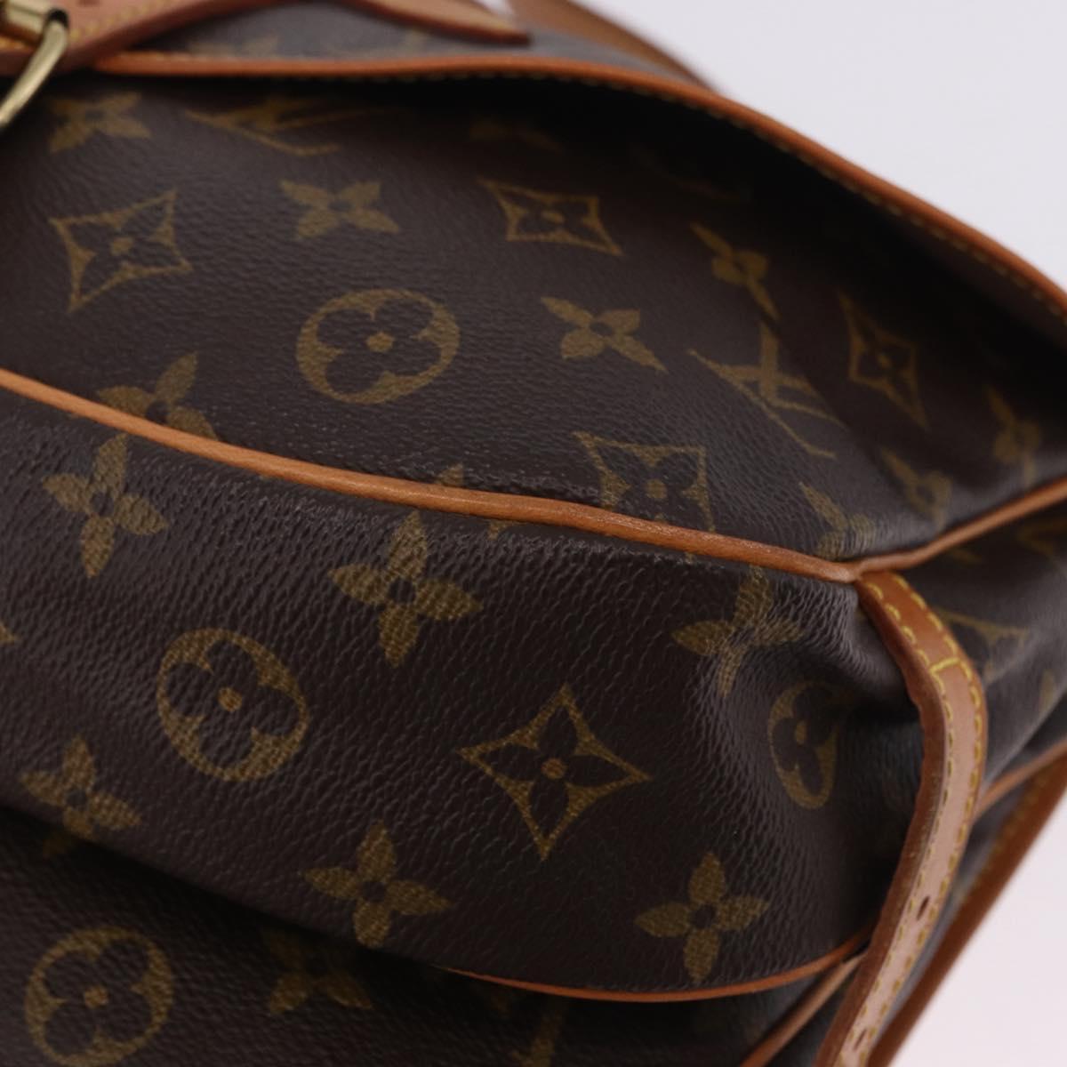 LOUIS VUITTON Monogram Saumur 30 Shoulder Bag M42256 LV Auth 200894V
