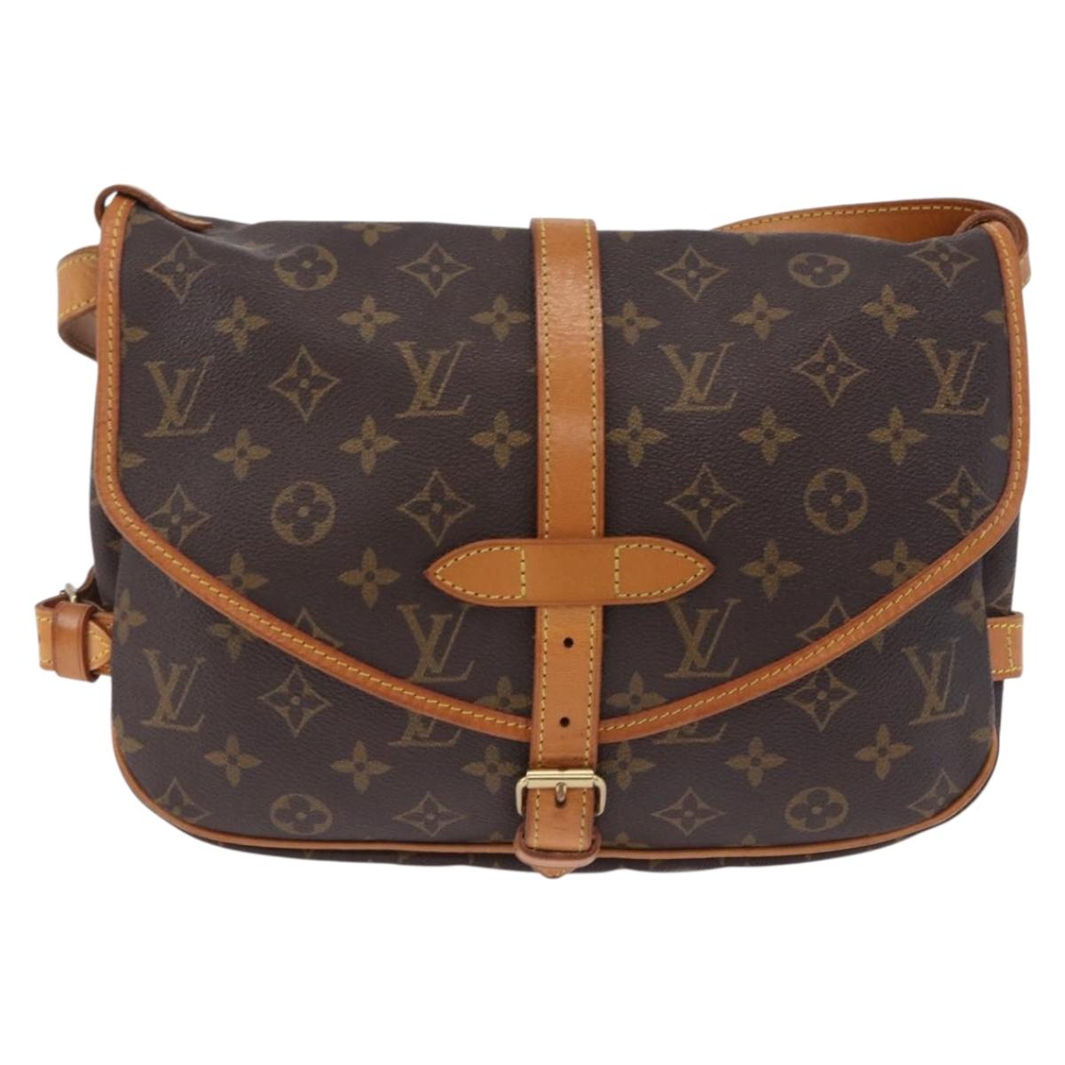 LOUIS VUITTON Monogram Saumur 30 Shoulder Bag M42256 LV Auth 200894V
