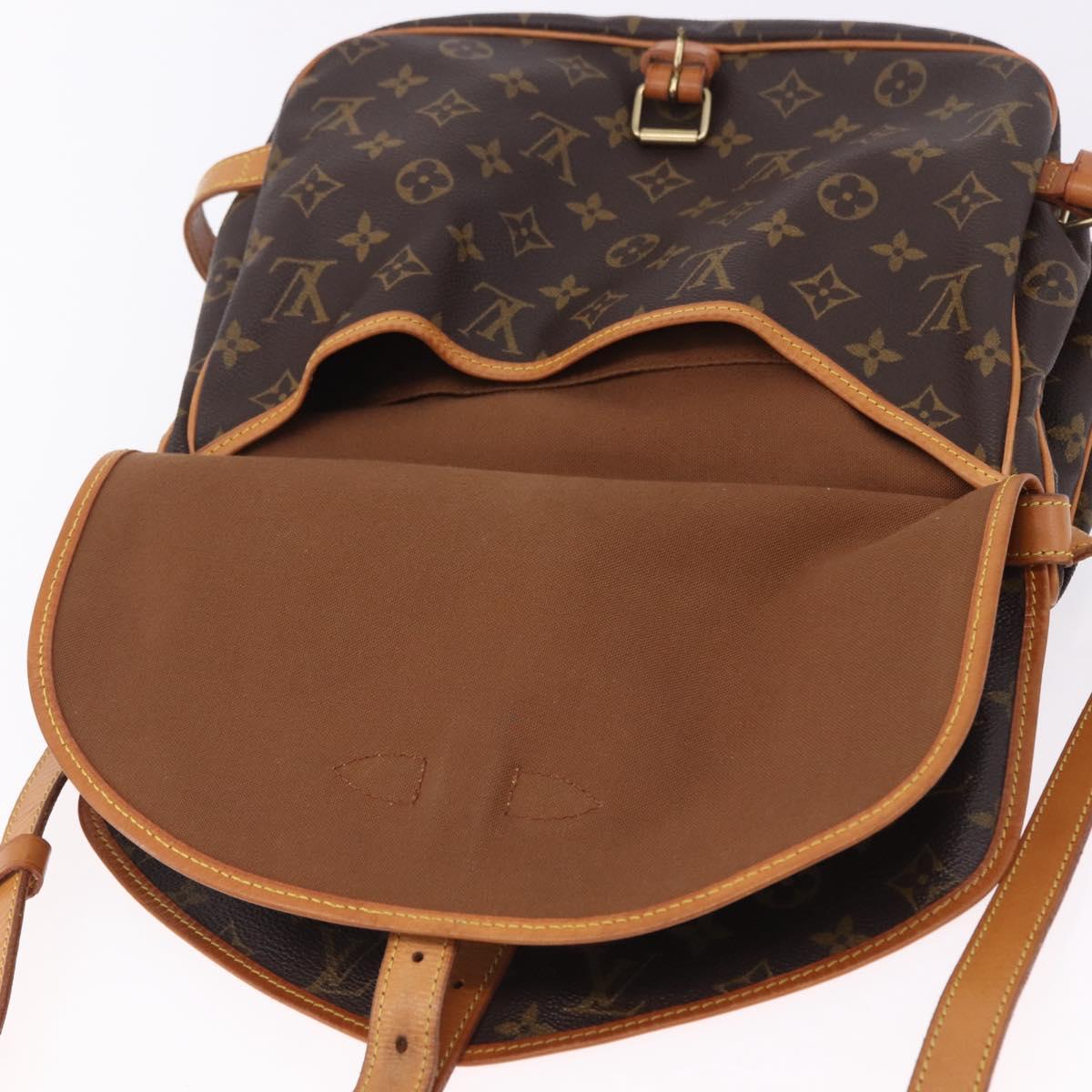 LOUIS VUITTON Monogram Saumur 30 Shoulder Bag M42256 LV Auth 200894V