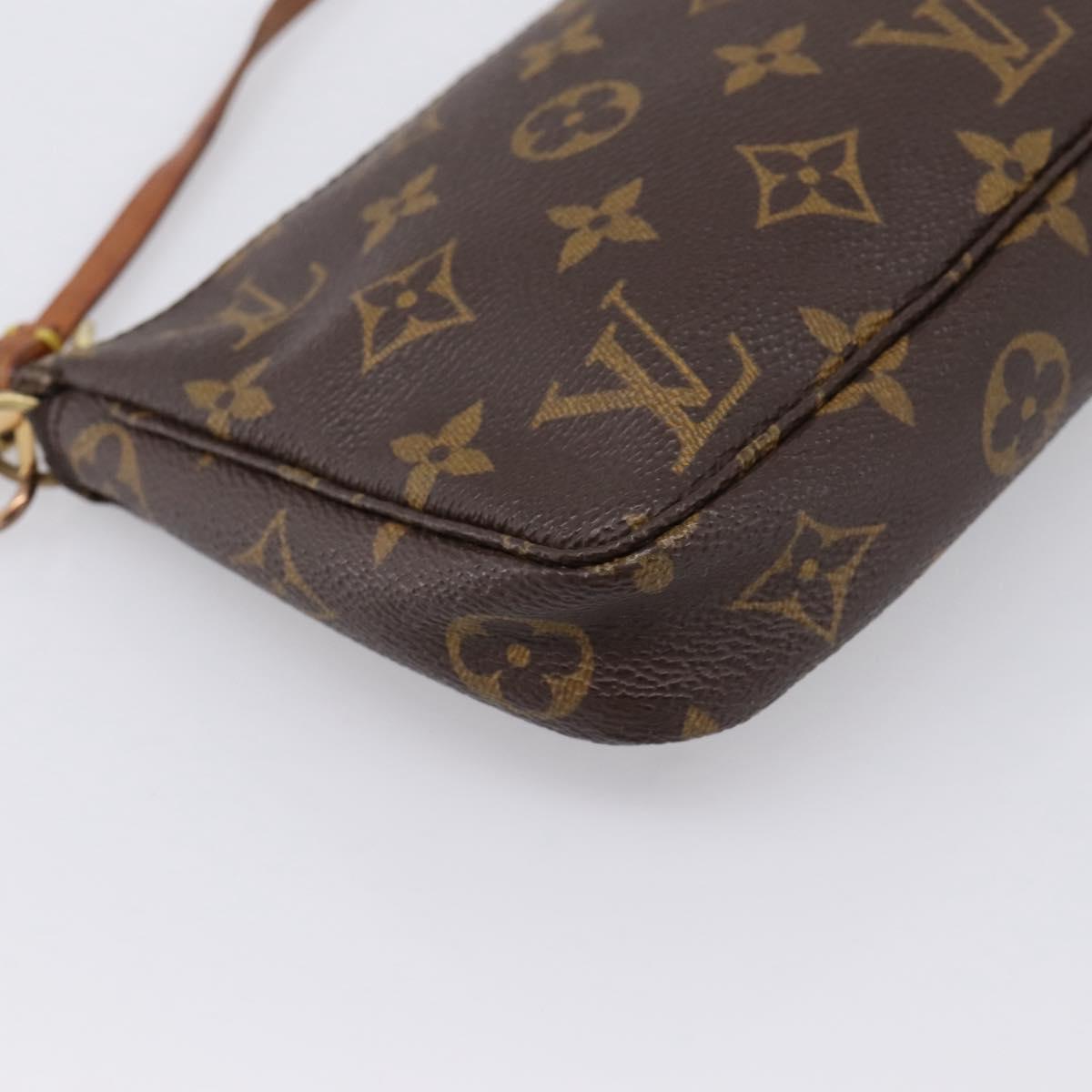 LOUIS VUITTON Monogram Pochette Accessoires Pouch M51980 LV Auth 201001
