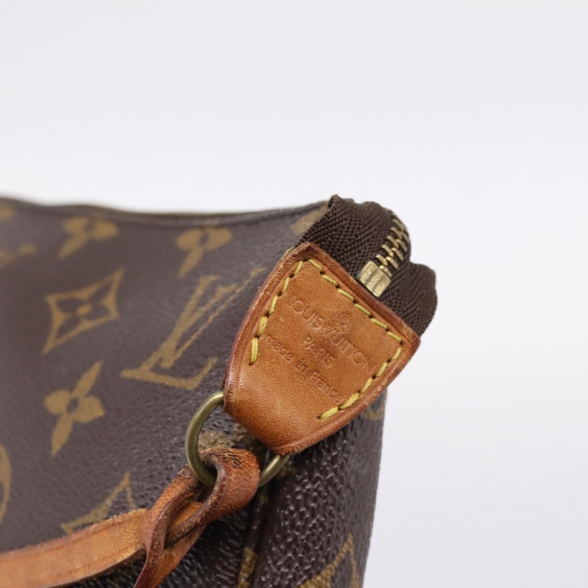 LOUIS VUITTON Monogram Pochette Accessoires Pouch M51980 LV Auth 201001