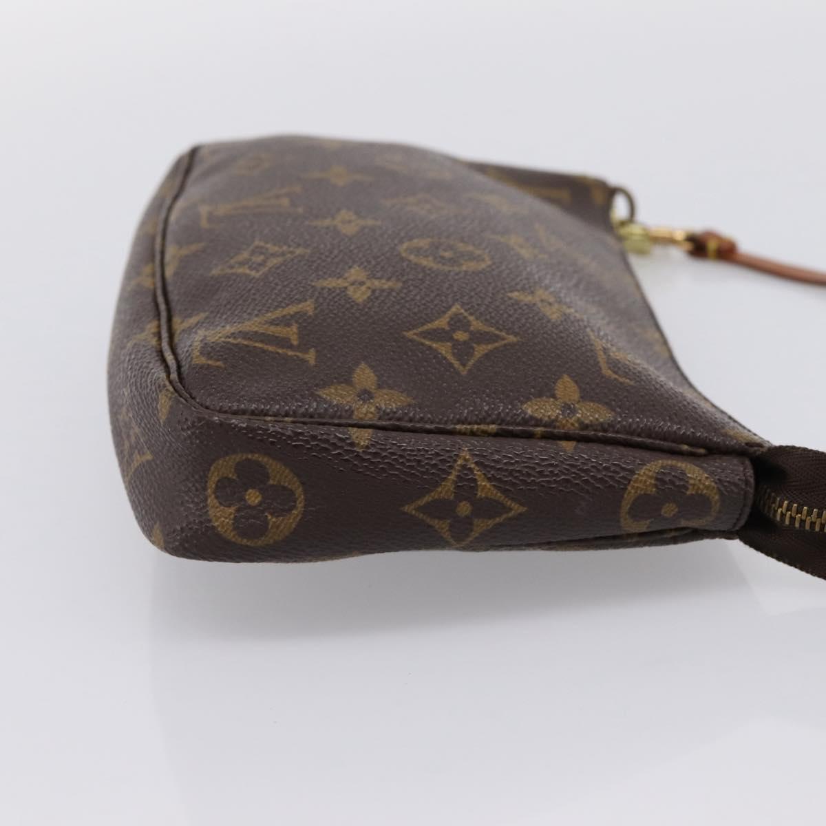 LOUIS VUITTON Monogram Pochette Accessoires Pouch M51980 LV Auth 201001