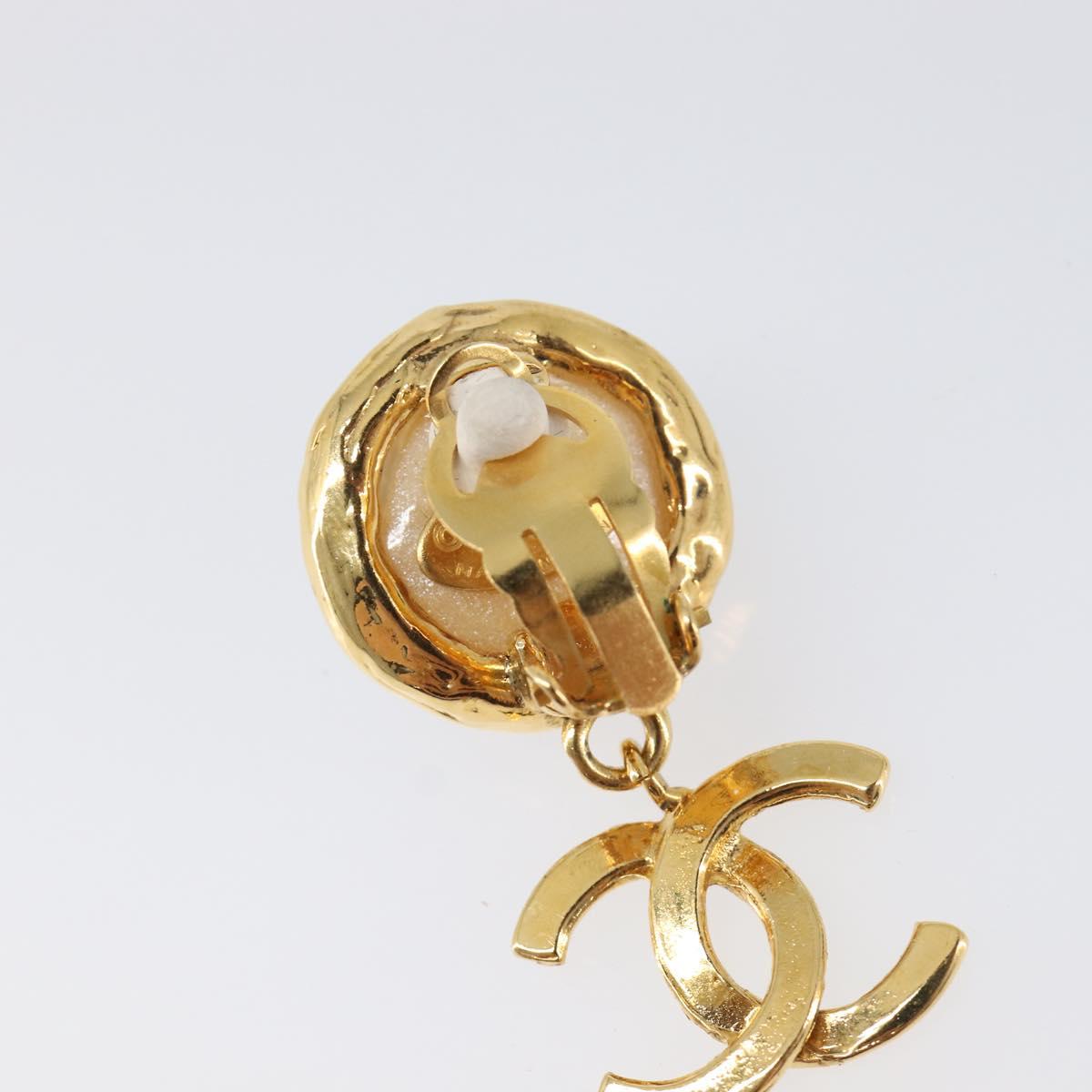 CHANEL Earring metal Gold Tone CC Auth 201011
