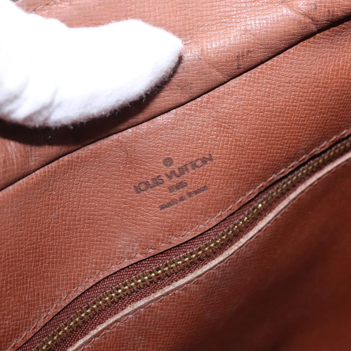 LOUIS VUITTON Monogram Saumur 30 Shoulder Bag M42256 LV Auth 201081