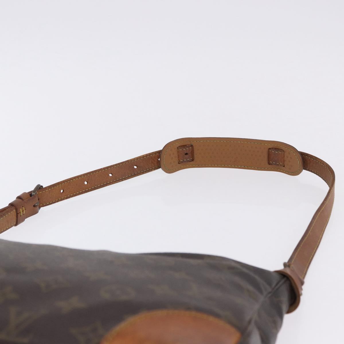 LOUIS VUITTON Monogram Saumur 30 Shoulder Bag M42256 LV Auth 201081
