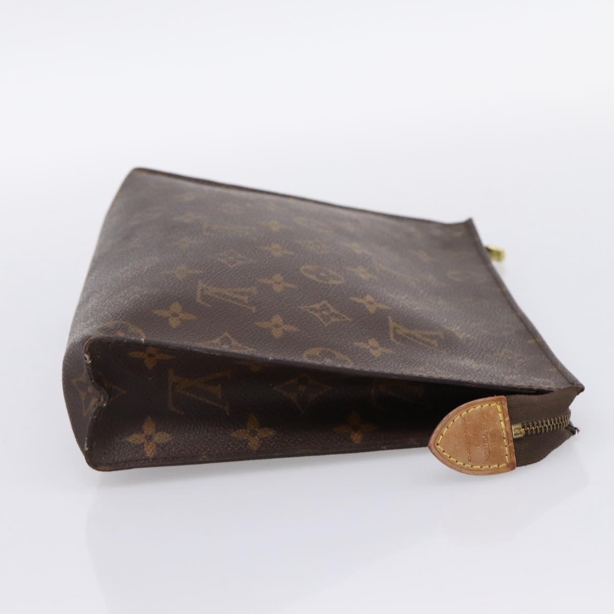 LOUIS VUITTON Monogram Poche Toilette 26 Pouch M47542 LV Auth 201148
