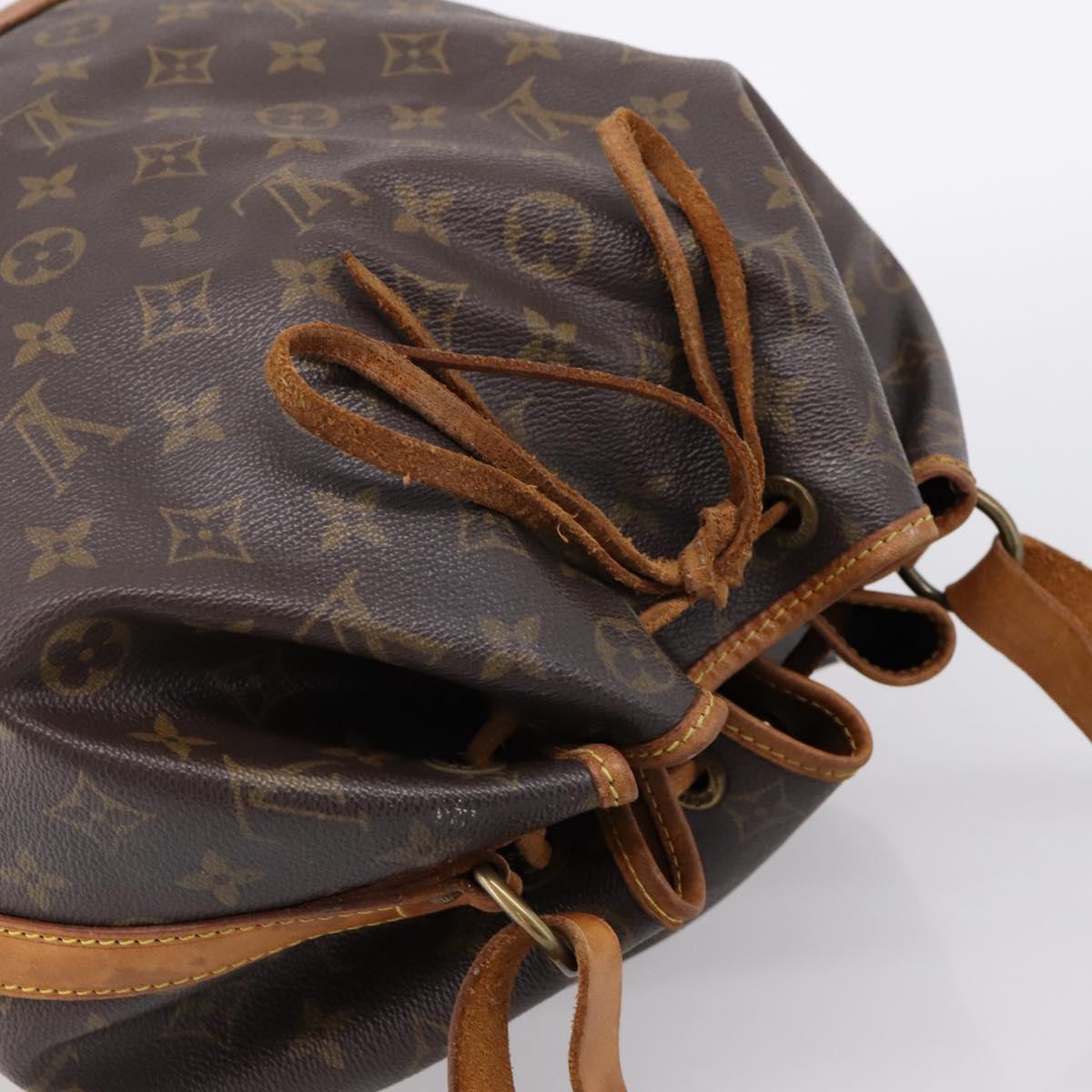 LOUIS VUITTON Monogram Noe Shoulder Bag M42224 LV Auth 201253A