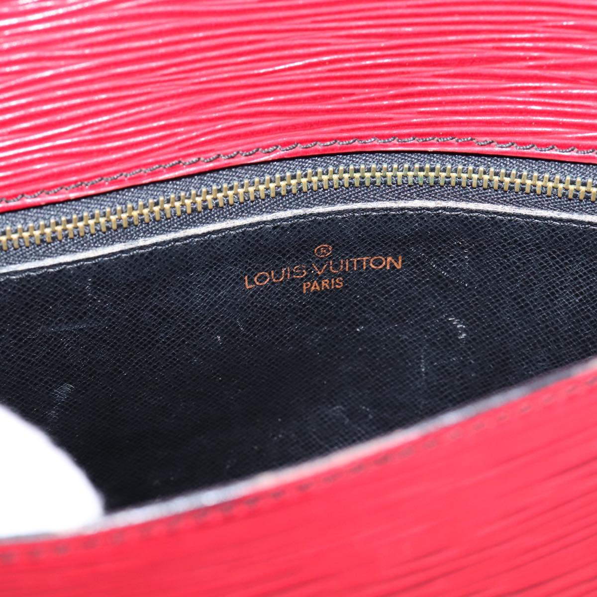 LOUIS VUITTON Epi Saint Cloud GM Shoulder Bag Red M52197 LV Auth 201273