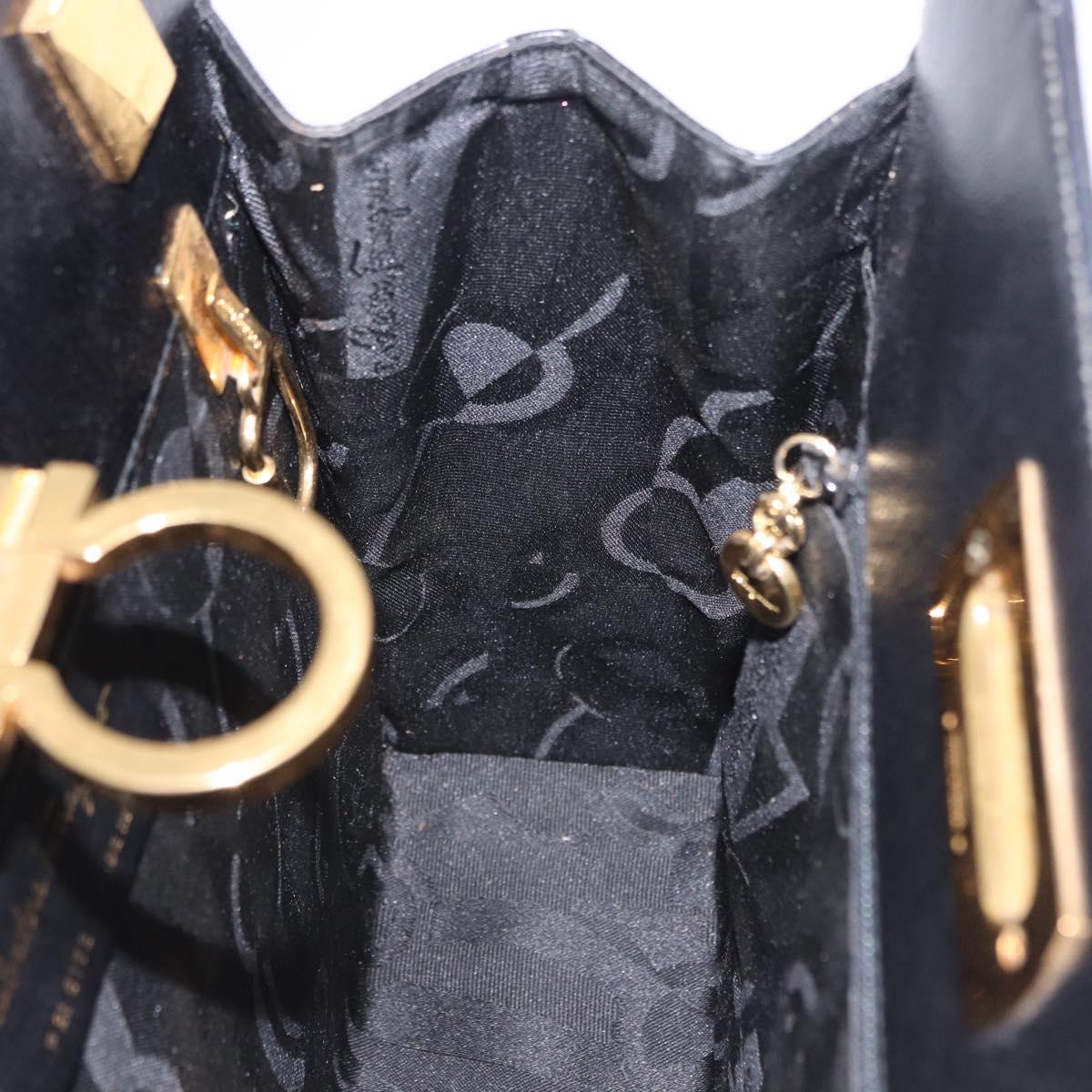 Salvatore Ferragamo Gancini Shoulder Bag Leather Black Gold Tone Auth 201321