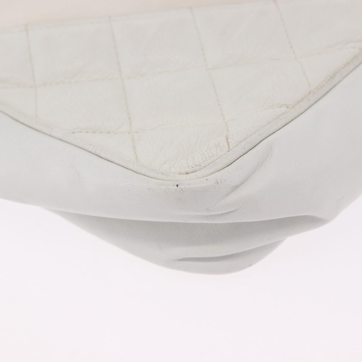 CHANEL Matelasse Chain Shoulder Bag Vinyl White Gold Tone CC Auth 201328