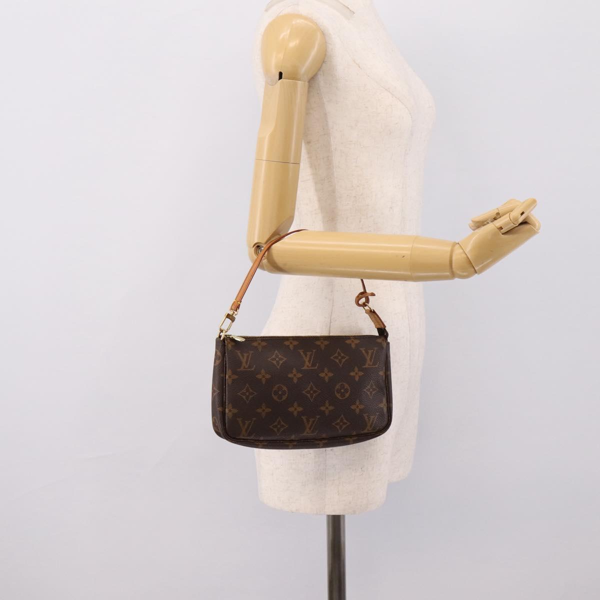 LOUIS VUITTON Monogram Pochette Accessoires Pouch M51980 LV Auth 201332V