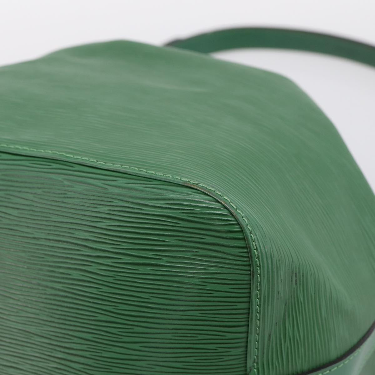 LOUIS VUITTON Epi Petit Noe Shoulder Bag Green M44104 LV Auth 201395V