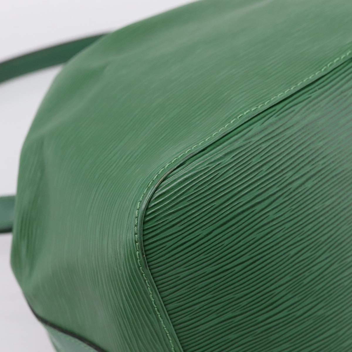 LOUIS VUITTON Epi Petit Noe Shoulder Bag Green M44104 LV Auth 201395V