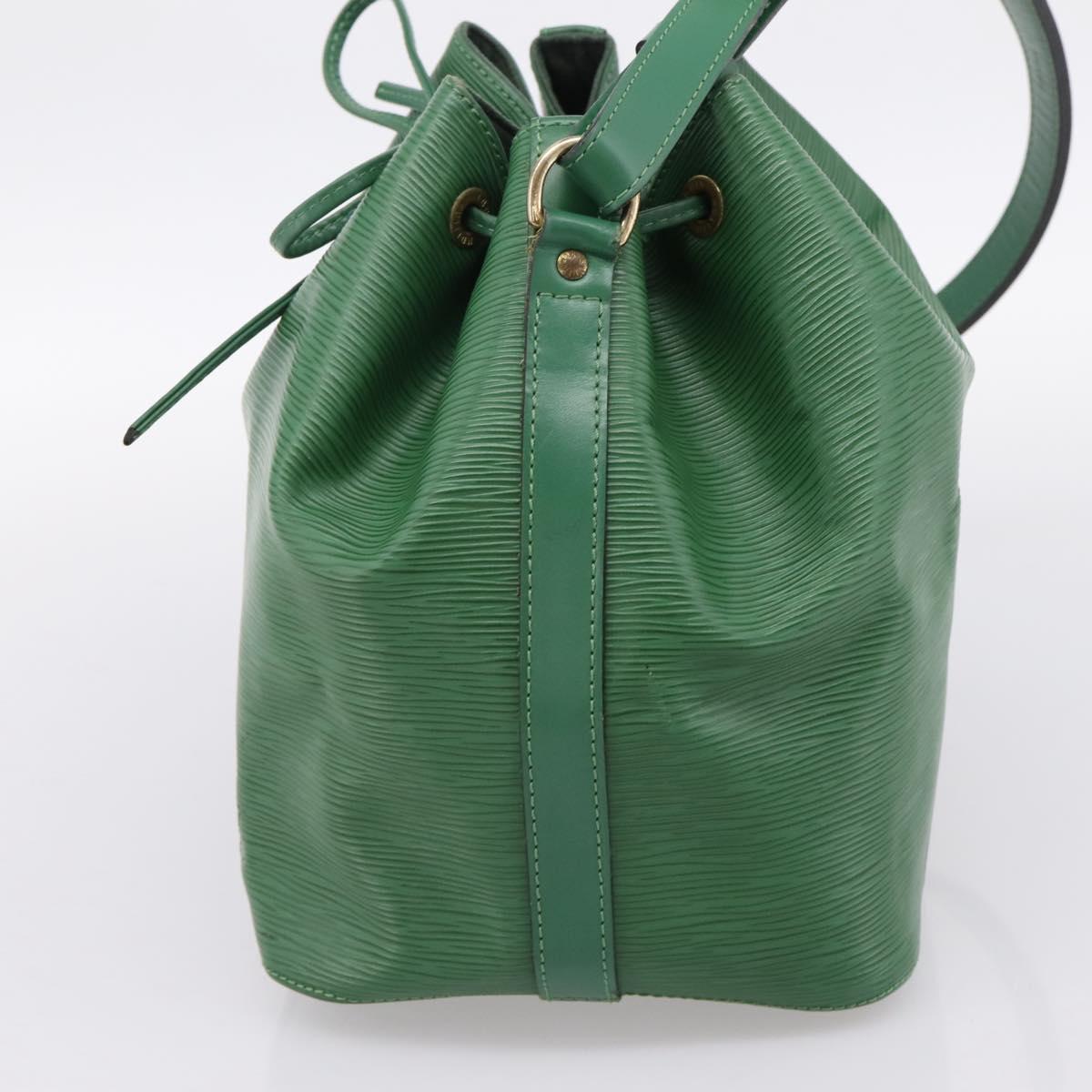 LOUIS VUITTON Epi Petit Noe Shoulder Bag Green M44104 LV Auth 201395V