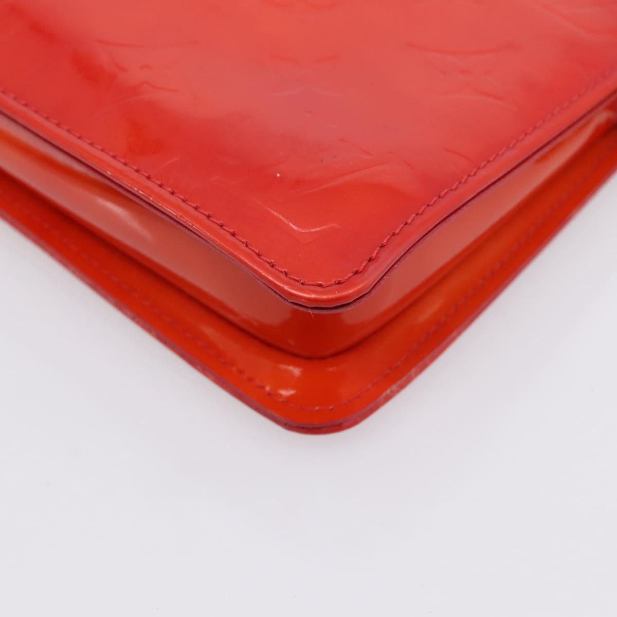 LOUIS VUITTON Monogram Vernis Lexington Pouch Red Rouge M91132 LV Auth 201512