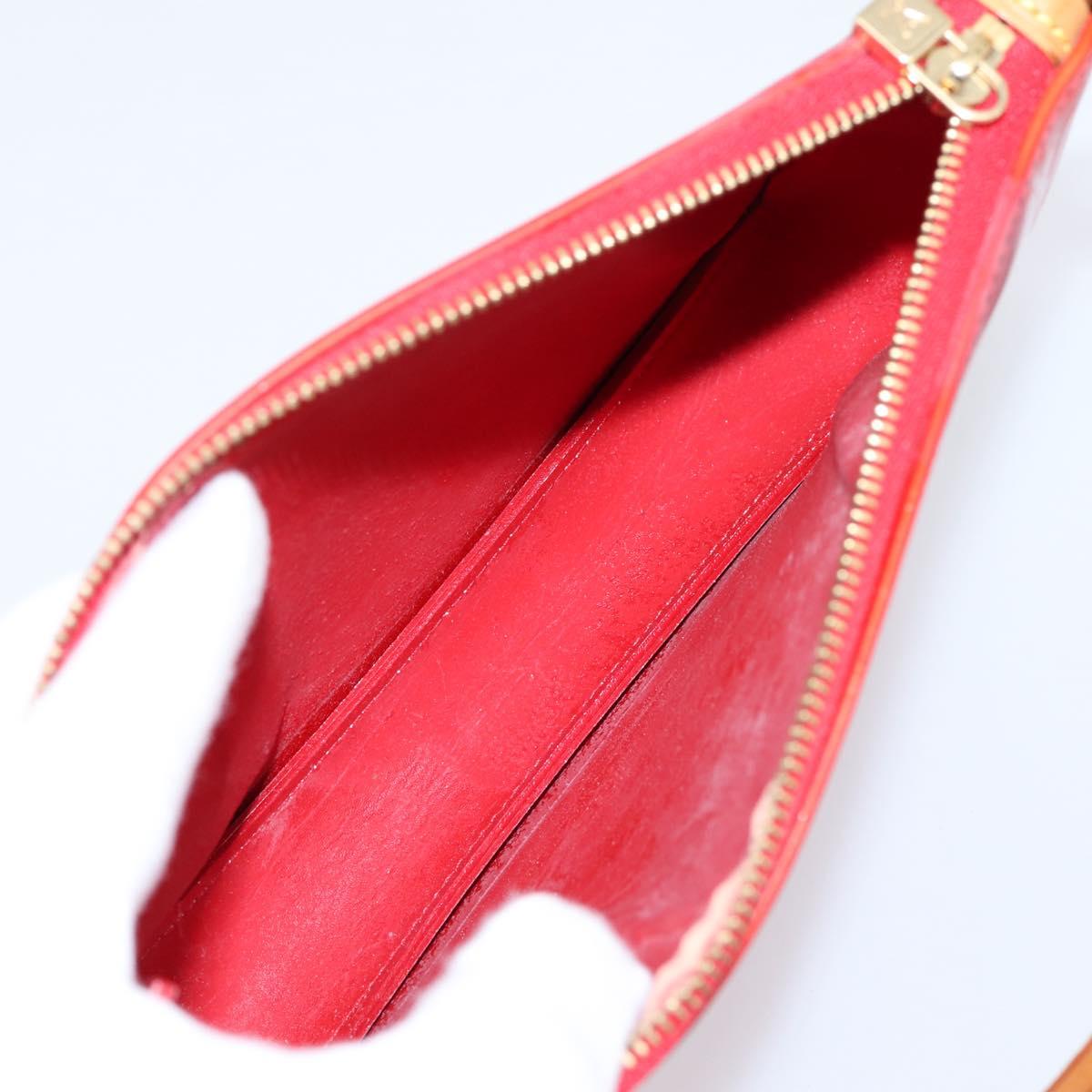 LOUIS VUITTON Monogram Vernis Lexington Pouch Red Rouge M91132 LV Auth 201512