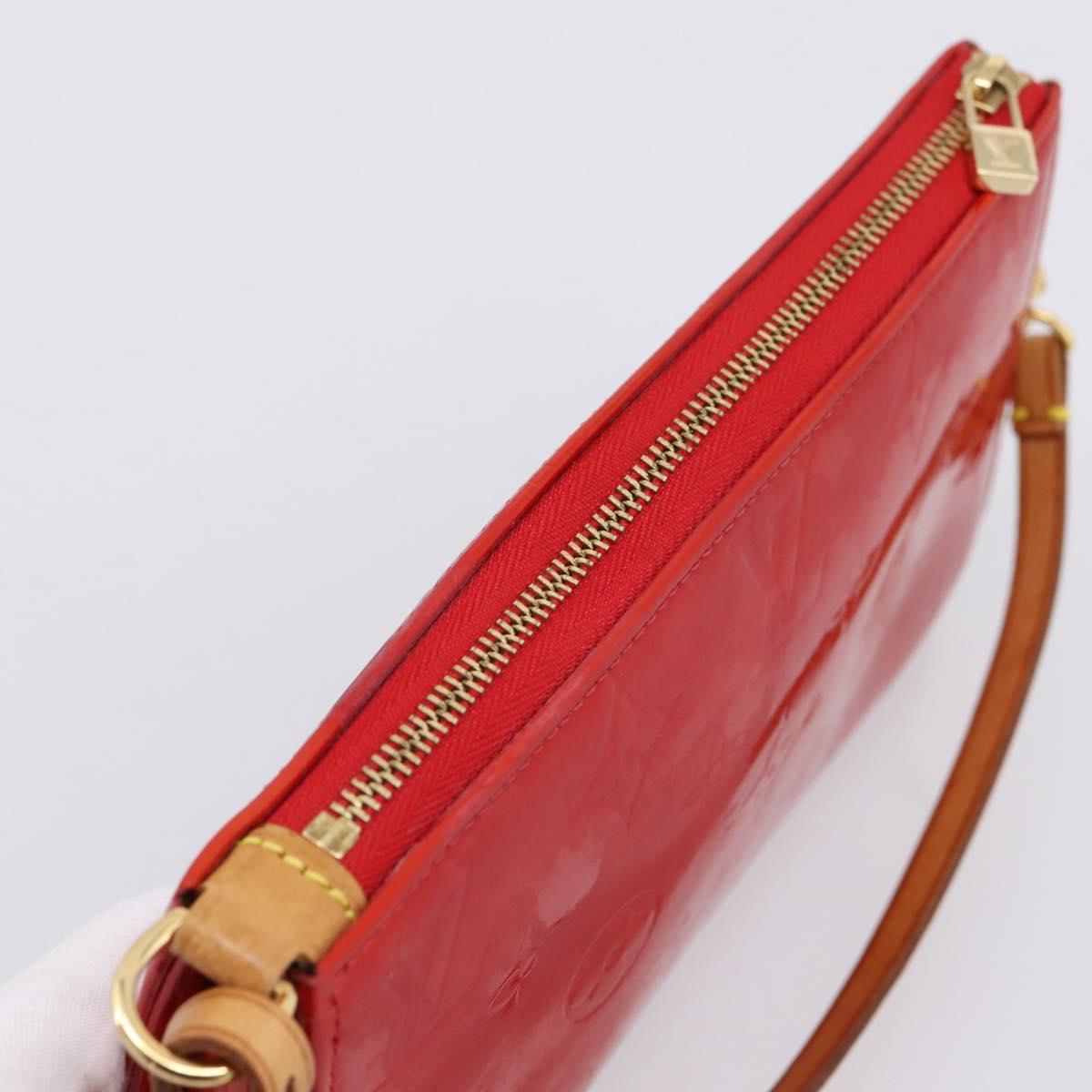 LOUIS VUITTON Monogram Vernis Lexington Pouch Red Rouge M91132 LV Auth 201512