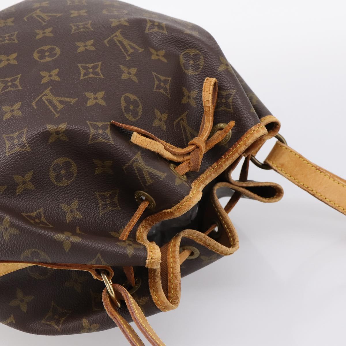 LOUIS VUITTON Monogram Petit Noe Shoulder Bag M42226 LV Auth 201918