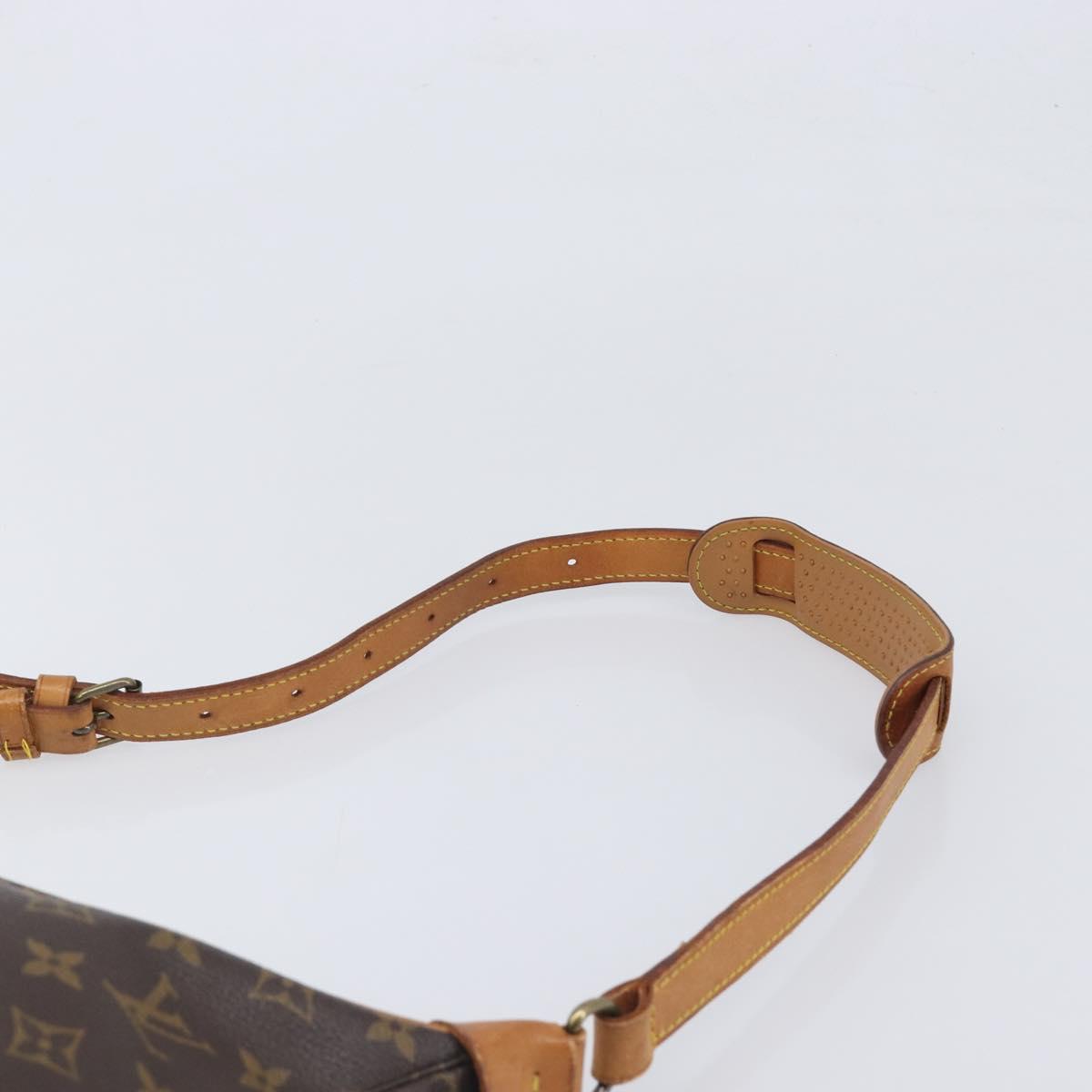 LOUIS VUITTON Monogram Boulogne 30 Shoulder Bag M51265 LV Auth 201936