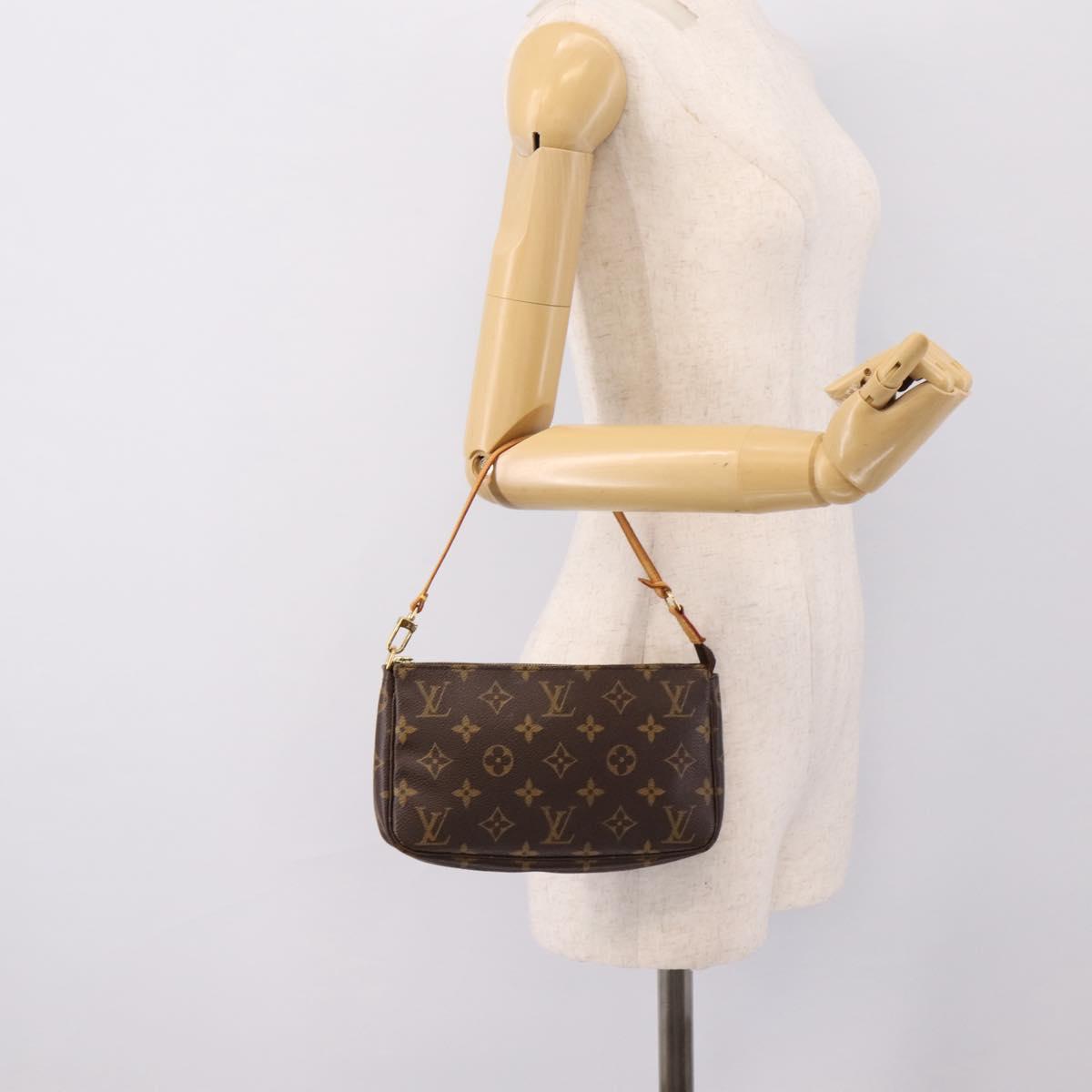 LOUIS VUITTON Monogram Pochette Accessoires Pouch M51980 LV Auth 202009
