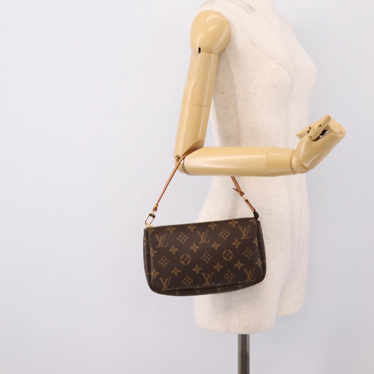 LOUIS VUITTON Monogram Pochette Accessoires Pouch M51980 LV Auth 202010V