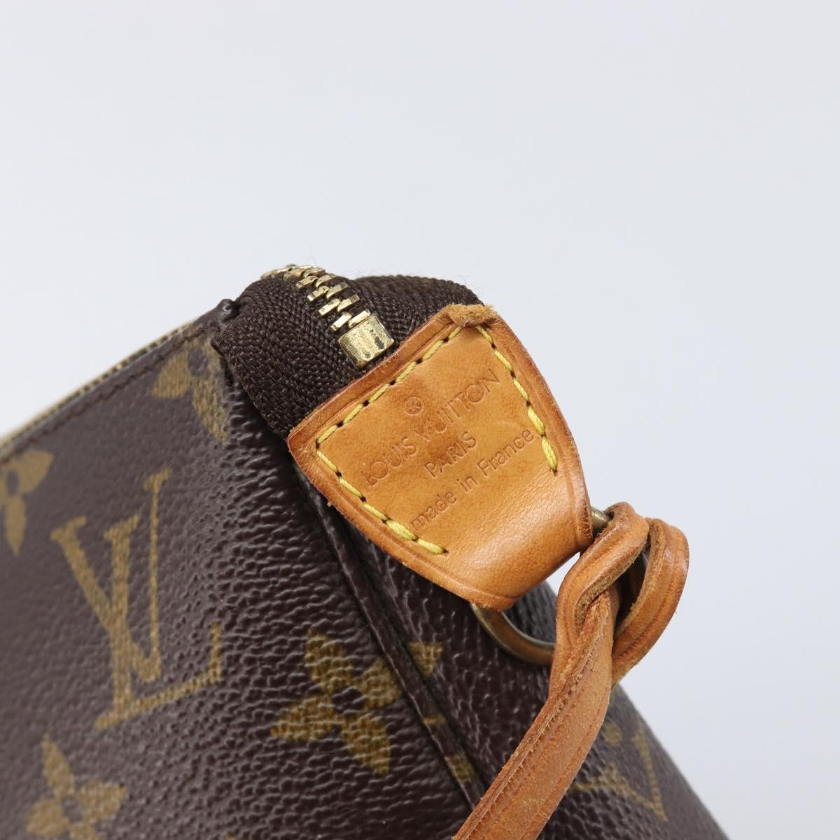 LOUIS VUITTON Monogram Pochette Accessoires Pouch M51980 LV Auth 202028A