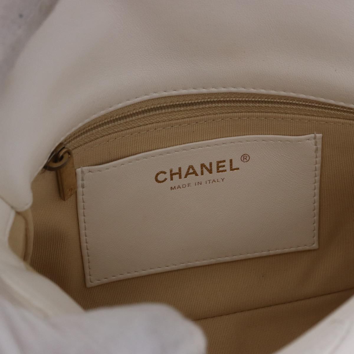 CHANEL Matelasse Chain Shoulder Bag Leather White Gold Tone CC Auth 202072SAM