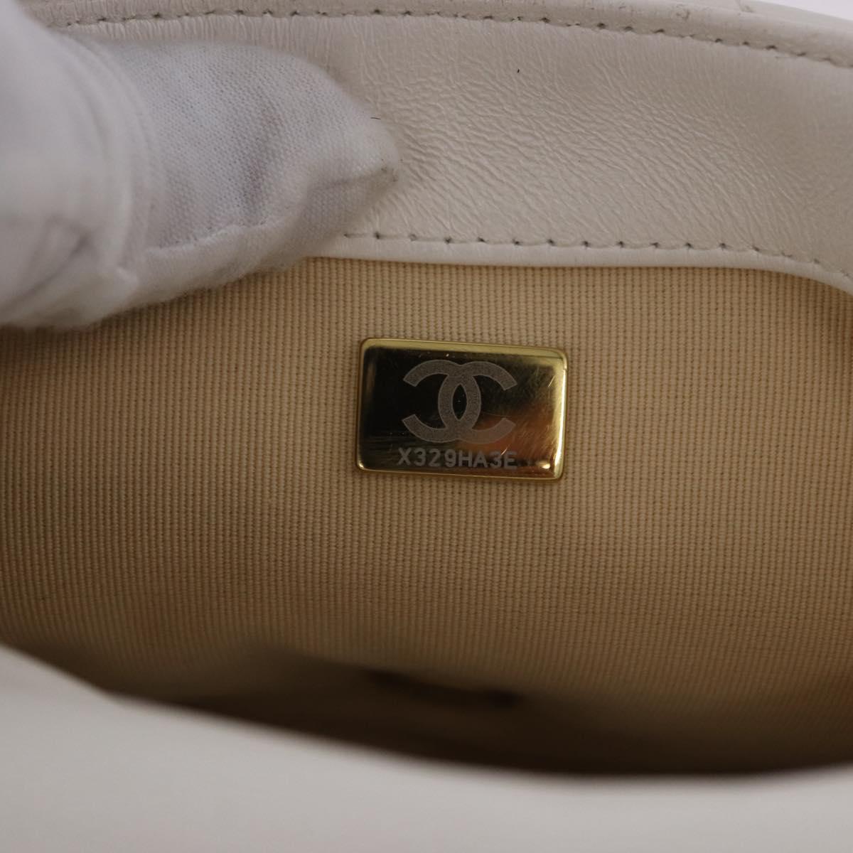 CHANEL Matelasse Chain Shoulder Bag Leather White Gold Tone CC Auth 202072SAM