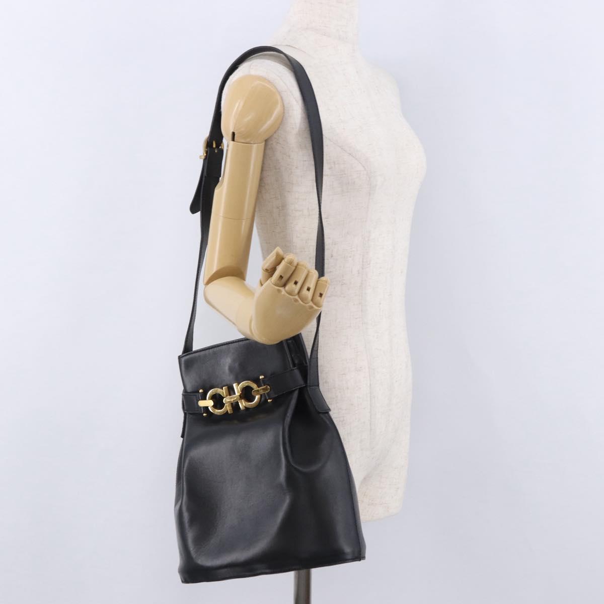 Salvatore Ferragamo Gancini Shoulder Bag Leather Black Gold Tone Auth 202100