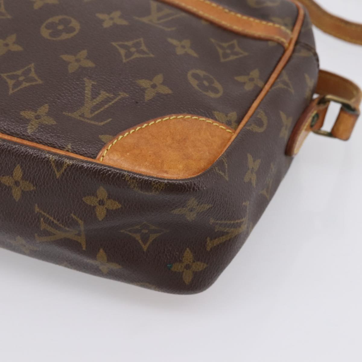 LOUIS VUITTON Monogram Trocadero 27 Shoulder Bag M51274 LV Auth 202123