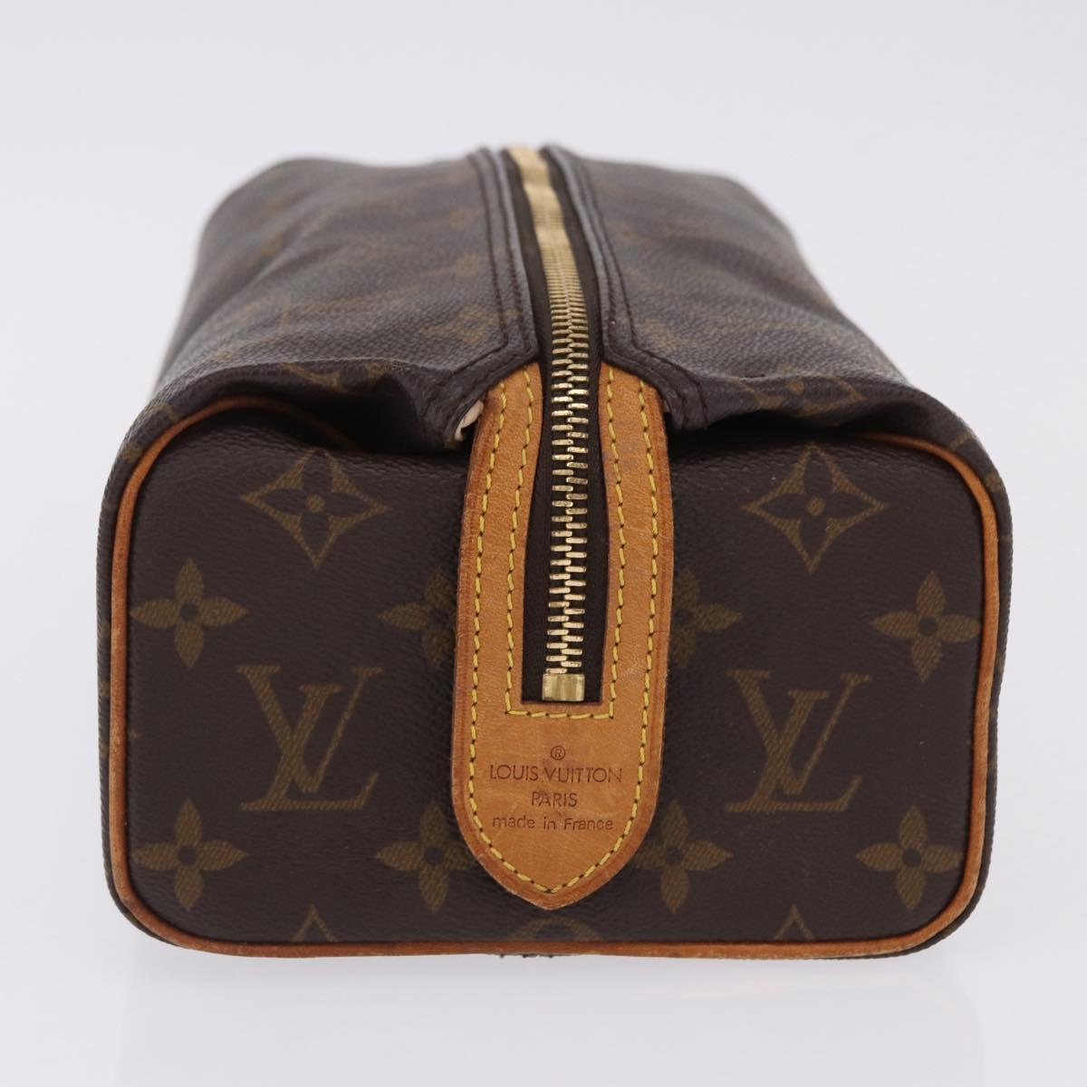 LOUIS VUITTON Monogram Trousse Patte Pression Cosmetic Pouch M47636 Auth 202190V
