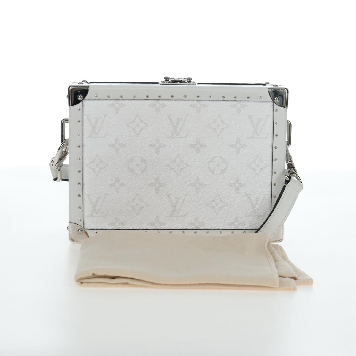 LOUIS VUITTON Tiger Lama Monogram Clutch Box White LV Auth 202290SAM