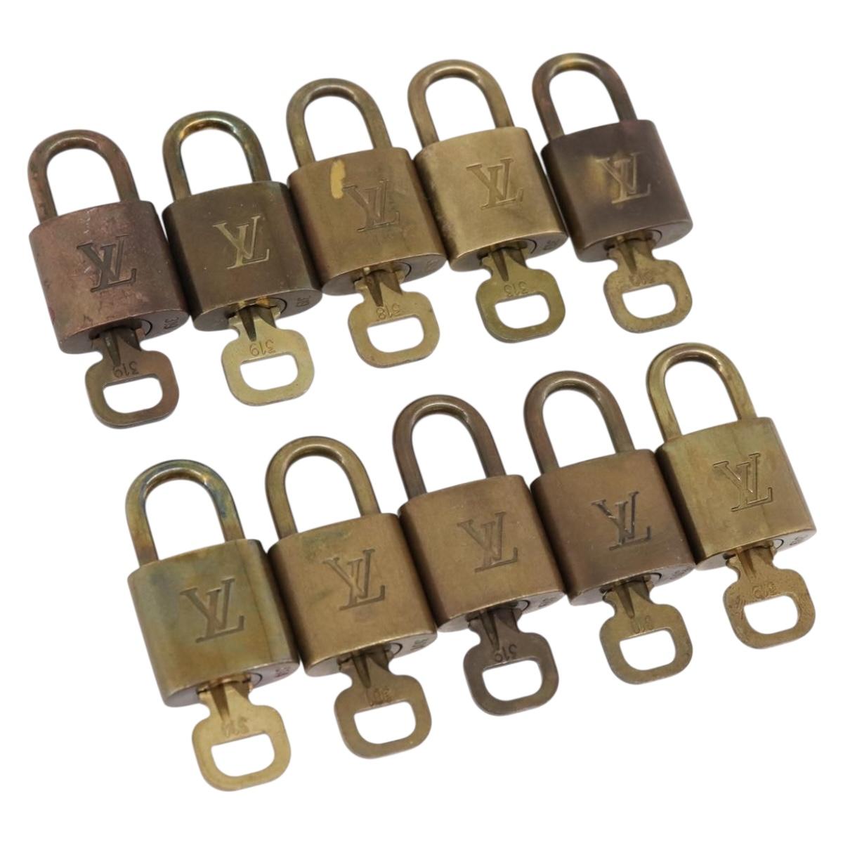 LOUIS VUITTON Padlock 10 Set Padlock metal Gold LV Auth 202434