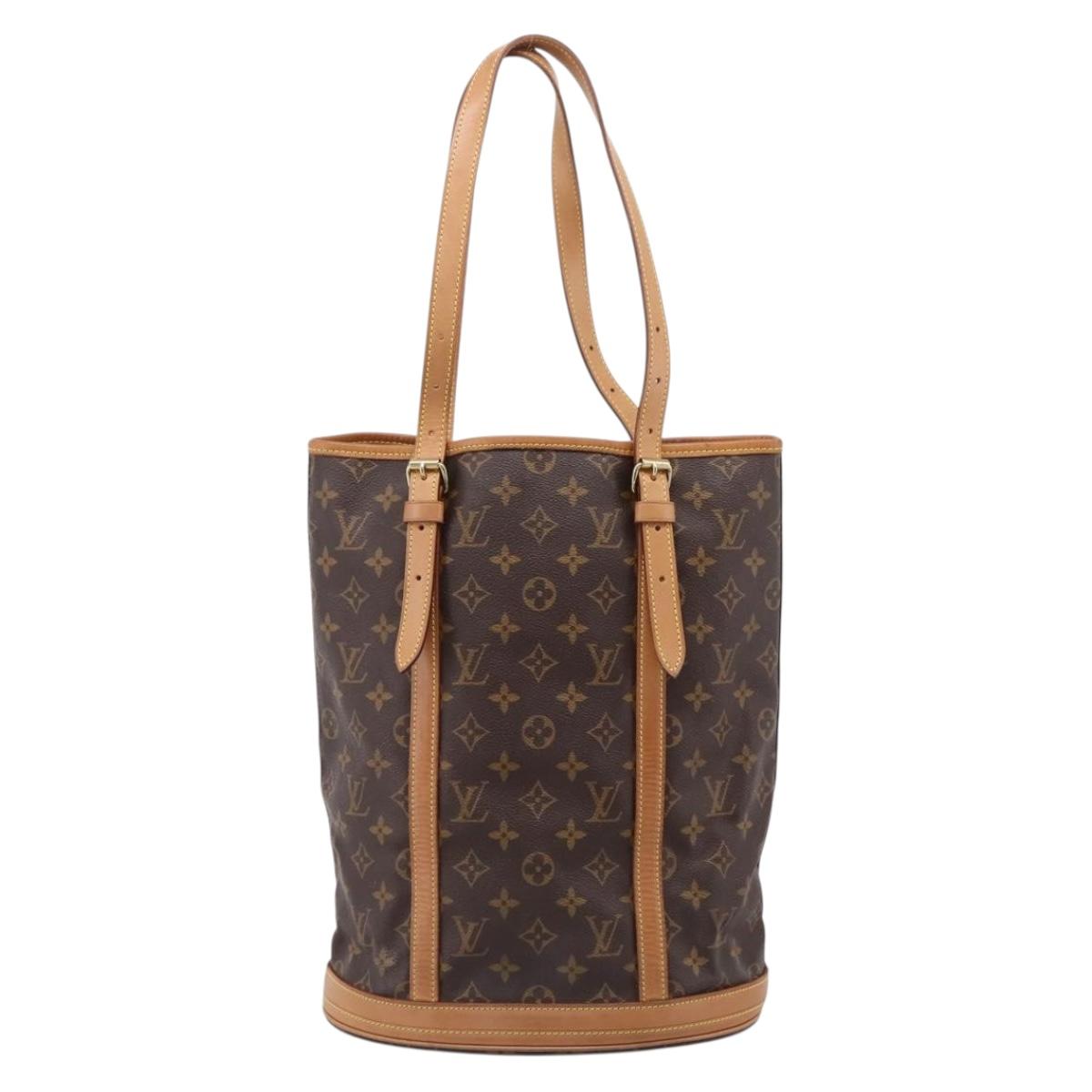 LOUIS VUITTON Monogram Bucket GM Shoulder Bag M42236 LV Auth 202456