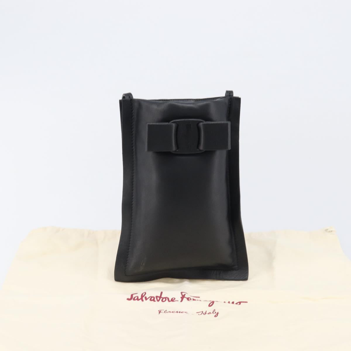 Salvatore Ferragamo Vala Shoulder Pouch Leather Black Auth 202598V