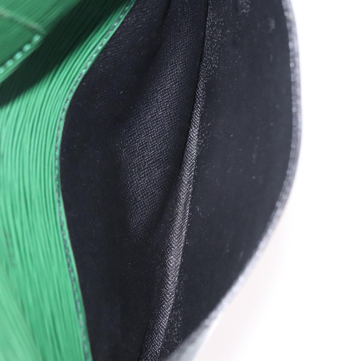 LOUIS VUITTON Epi Jeune Fille MM Shoulder Bag Green M52154 LV Auth 202611