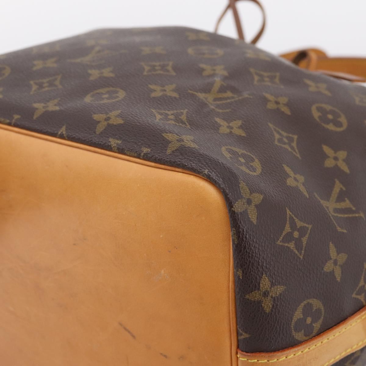 LOUIS VUITTON Monogram Petit Noe Shoulder Bag M42226 LV Auth 202618