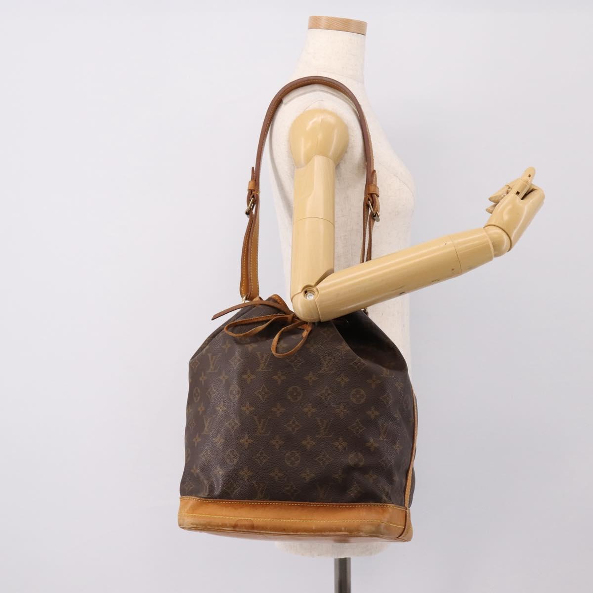 LOUIS VUITTON Monogram Noe Shoulder Bag M42224 LV Auth 202670A