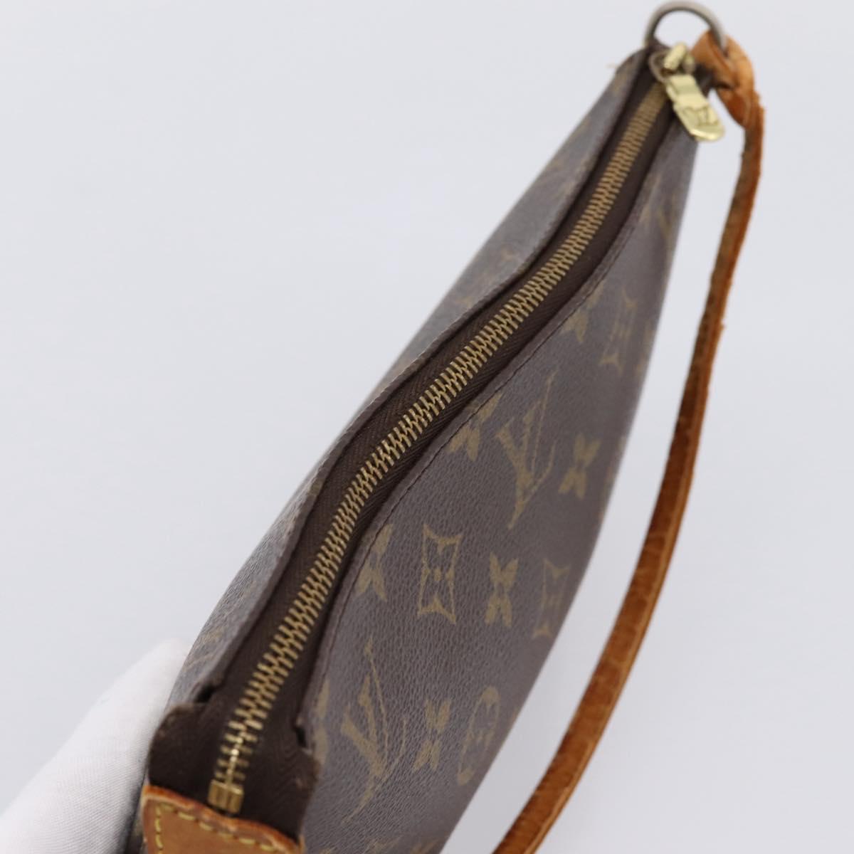 LOUIS VUITTON Monogram Pochette Accessoires Pouch M51980 LV Auth 202709