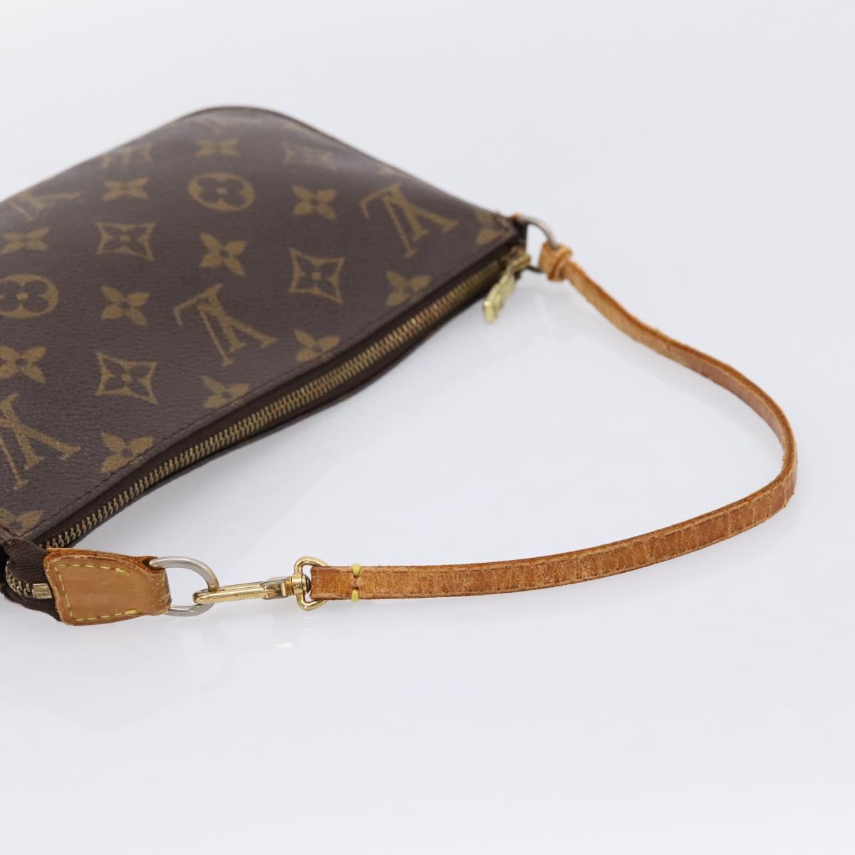 LOUIS VUITTON Monogram Pochette Accessoires Pouch M51980 LV Auth 202709