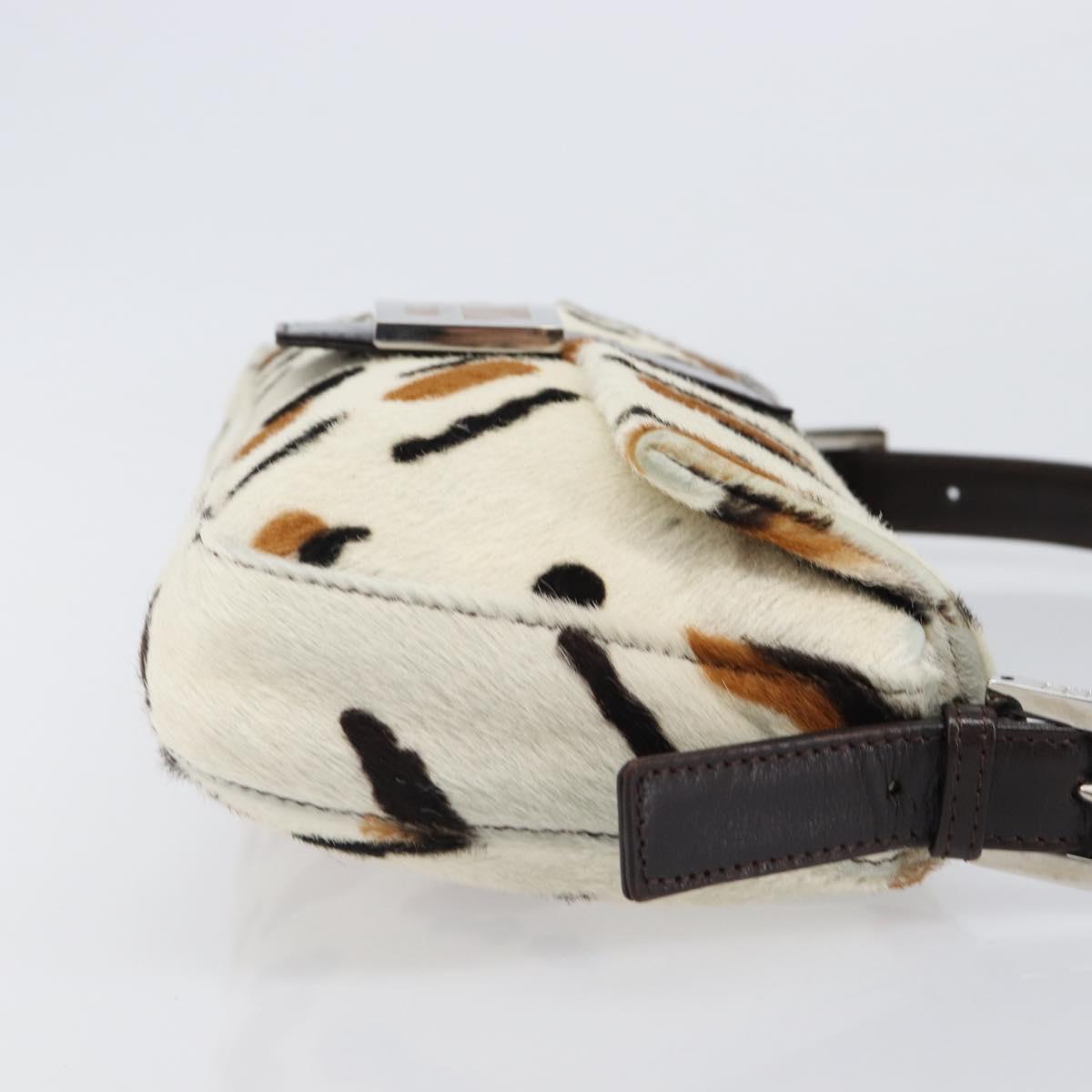 FENDI Mamma Baguette Shoulder Bag Harako leather Beige Silver Auth 202898SAM
