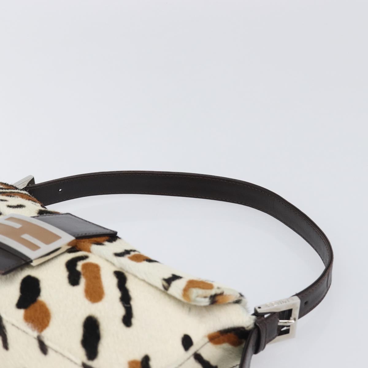 FENDI Mamma Baguette Shoulder Bag Harako leather Beige Silver Auth 202898SAM